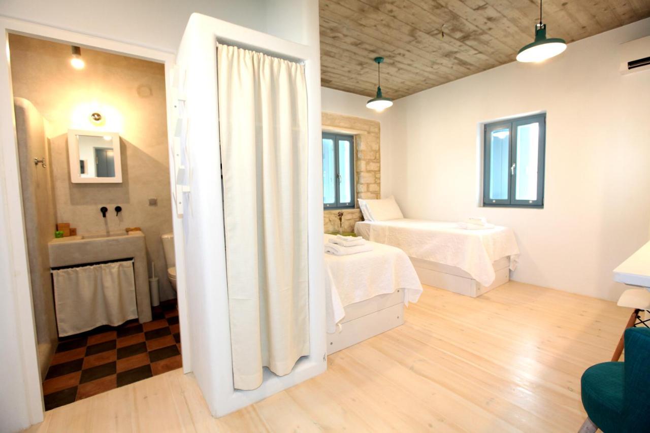 Nomads House Aparthotel Logaras Bagian luar foto